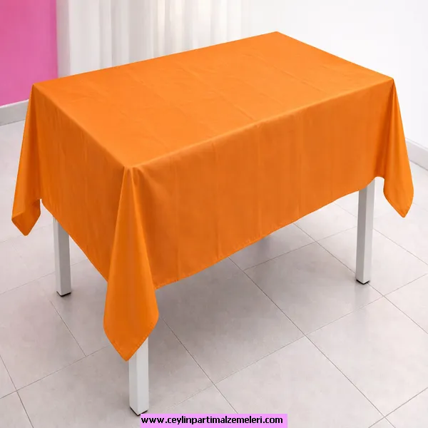 Turuncu Masa Örtüsü